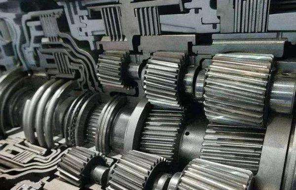 Semi-truck transmission gear